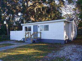 6806 Hudson Ave, Hudson, FL 34667