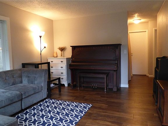 2nd image of 14412 Grant Ave SW