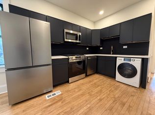 2303 N Leavitt St #1F, Chicago, IL 60647