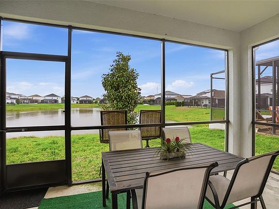 2nd image of 2154 Camden Loop