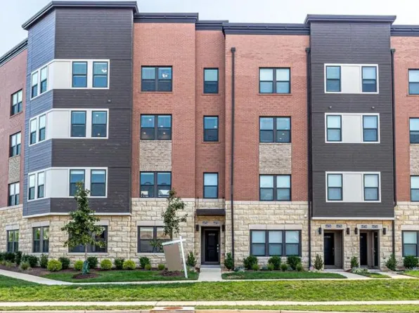 44732 Tiverton Sq, Ashburn, VA 20147