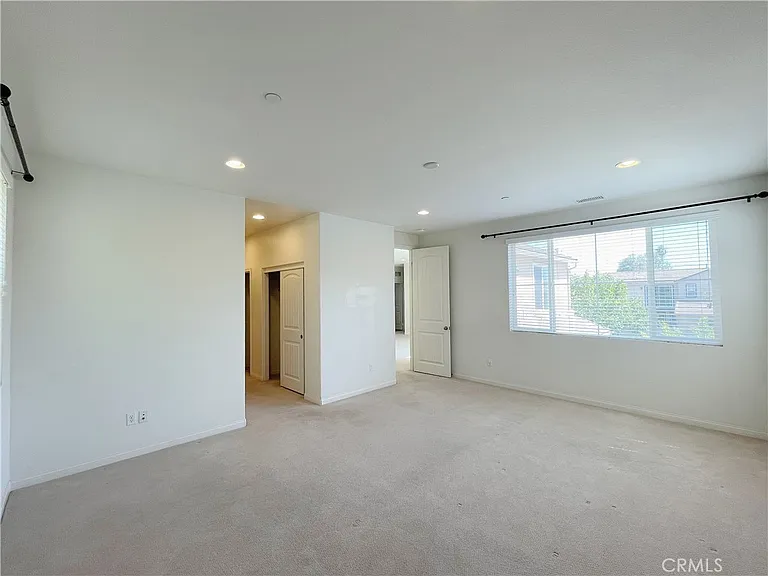417 W Bagnall St — Photo 18