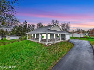 8330 Poplar Dr, Charlestown, IN 47111