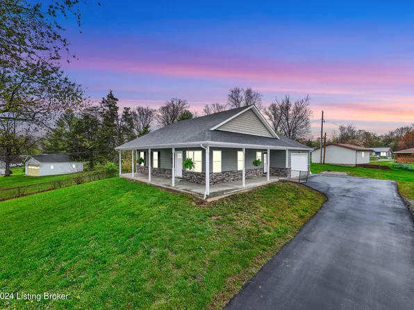 8330 Poplar Dr, Charlestown, IN 47111