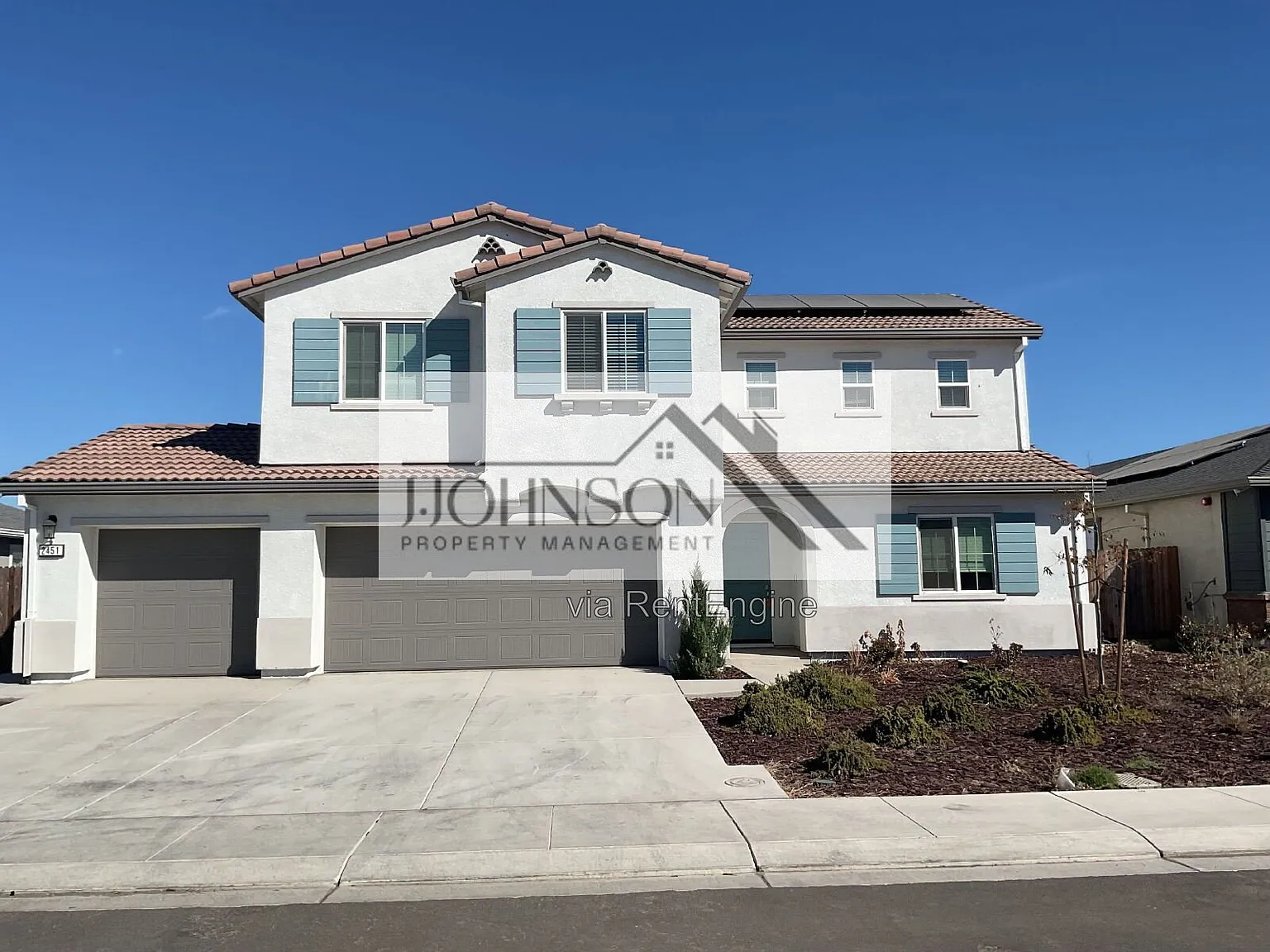 5 bed, 3.0 bath, 2537 sqft, $3,200 — Photo 1