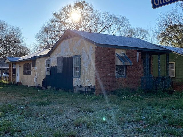 2nd image of 2796 Michelli Dr