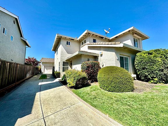 2nd image of 721 San Cristoval Ct
