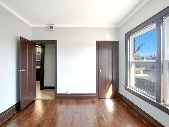 2nd image of 7945 S Paulina St #2