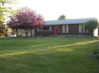 1956 Ives Rd, Leslie, MI 49251