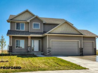 609 Timberview Dr, Adel, IA 50003