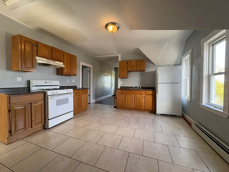 216 Progress Ave #3