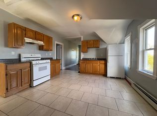 216 Progress Ave APT 3, Providence, RI 02909