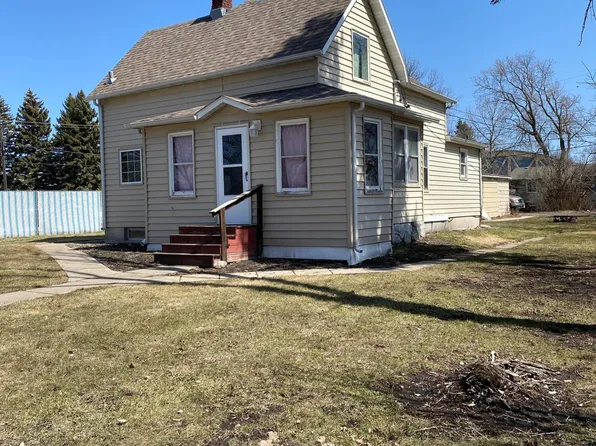 224 4th Ave NE, Mayville, ND 58257