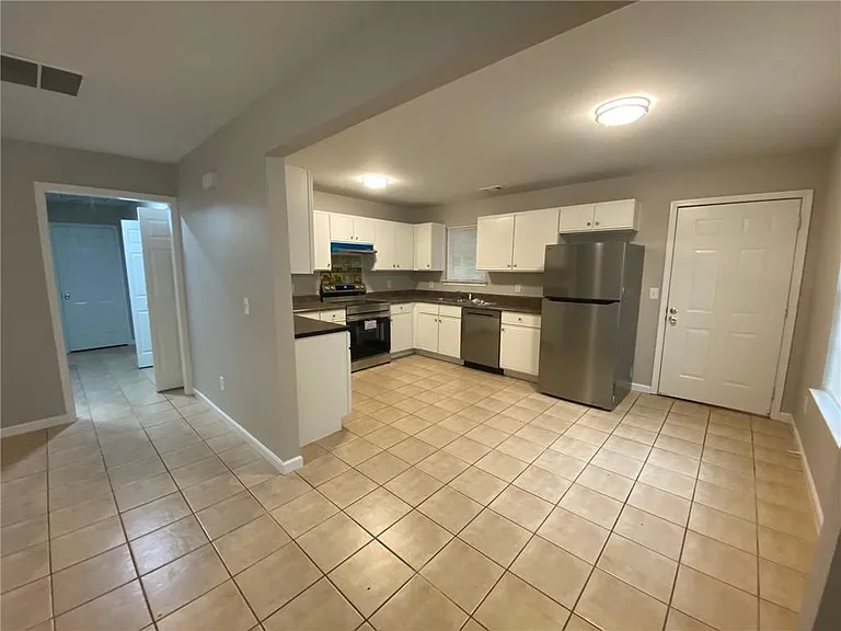 130 River Pointe Ct SW #132 — Photo 9