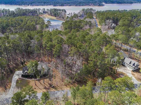 5th image of 1031 Club Cove Dr