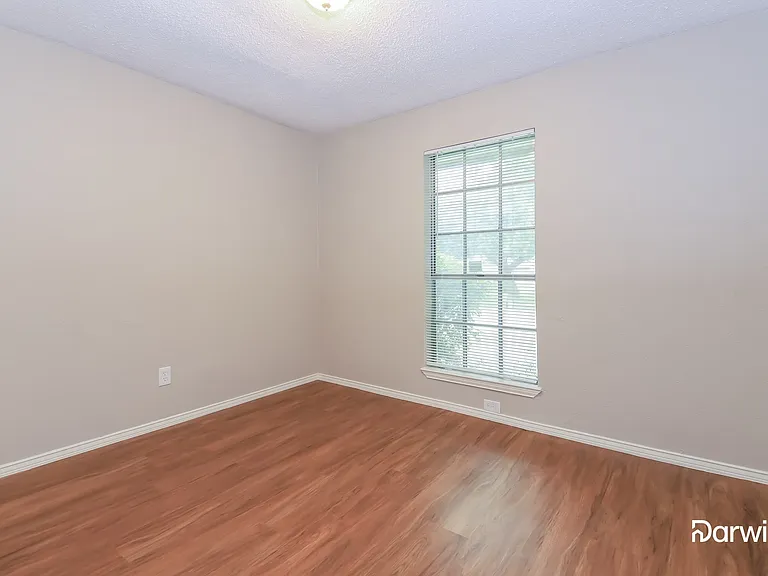 2809 Tedlow Trl — Photo 10