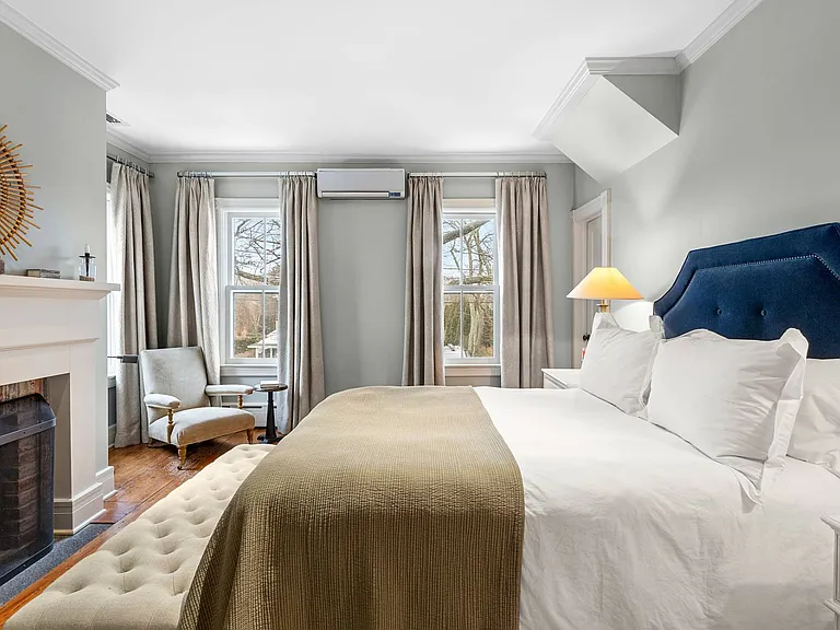150 Madison St — Photo 12