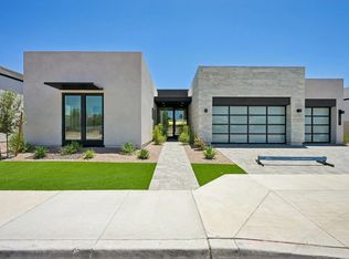 2371 E Aquarius Pl, Chandler, AZ 85249