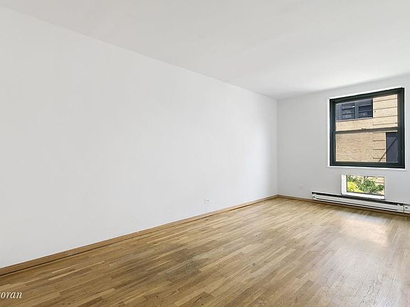 2nd image of 152 Bank St APT 4B