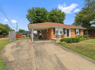 725 Canterbury Rd, Owensboro, KY 42303