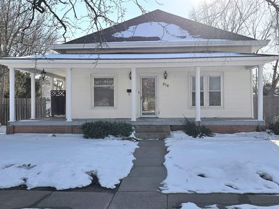 216 W 7th St, Hays, KS, 67601