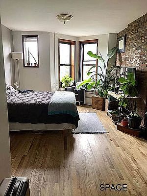 3rd image of 507 Dean St APT 3L