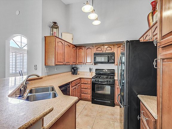 5th image of 7039 Cypress Gardens Ln