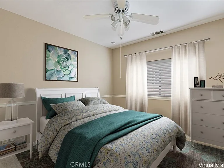 1403 W Santa Cruz St — Photo 8