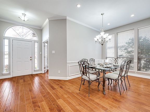 5th image of 10813 Canoe Rd