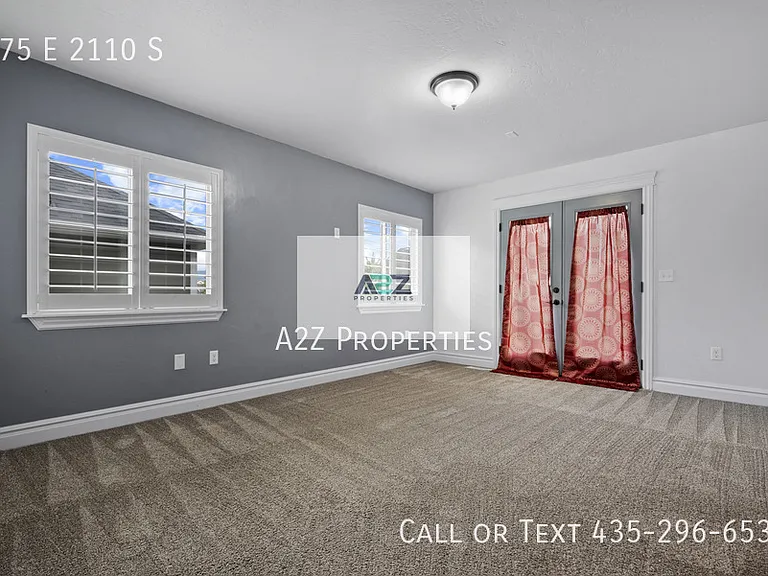 475 E 2110 S — Photo 13