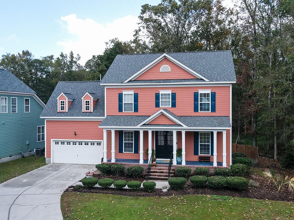 1st image of 260 Carolinian Dr