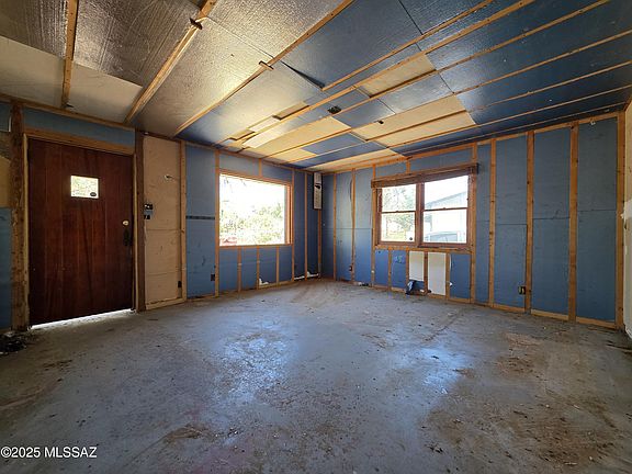 2nd image of 2202 N Northway Ave