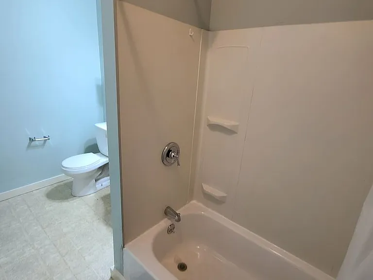 14-18 Broad St — Photo 12