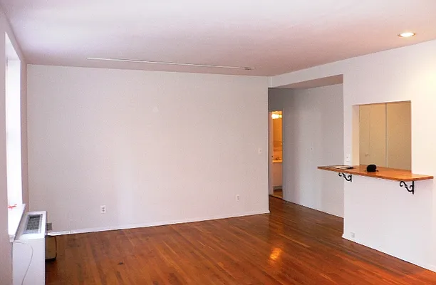 Rented by K.Chang Realty | media 19