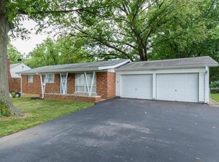 1150 Saint Catherine St, Florissant, MO 63031