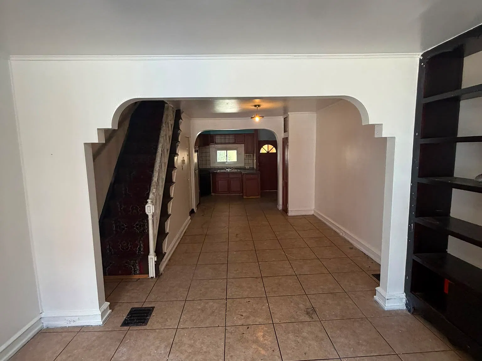 3 bed, 1.5 bath, 996 sqft, $1,150 — Photo 4