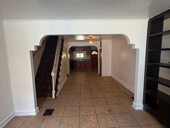4th image of 3423 Kip St