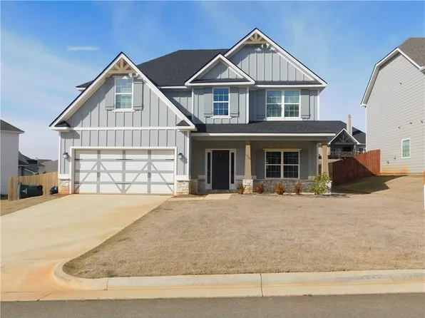 1804 Solamere Ct, Auburn, AL 36832