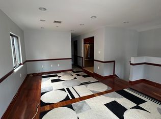 66-31 58th Ave #2A, Maspeth, NY 11378