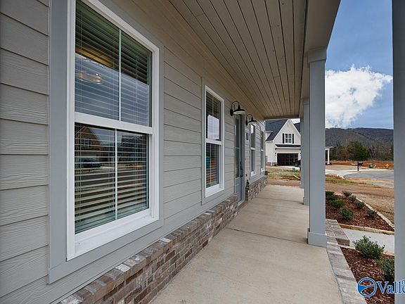 3rd image of 7 Sable Creek Ct