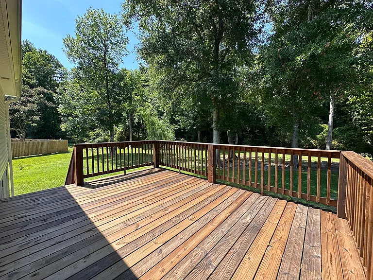 102 Brookhaven Dr — Photo 36