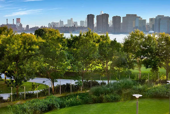 Rented by Cooper & Cooper Real Estate | media 2