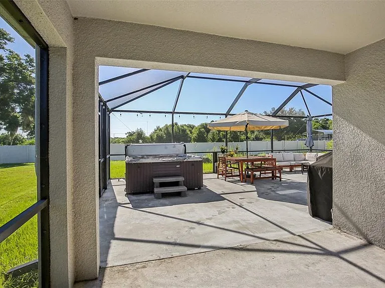 12100 Stone Pine St — Photo 34