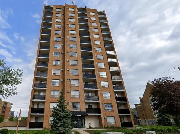 64 Benton St #502, Kitchener, ON N2G 4L9