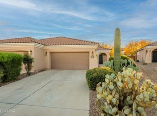 695 W Calle Media Luz, Sahuarita, AZ 85629