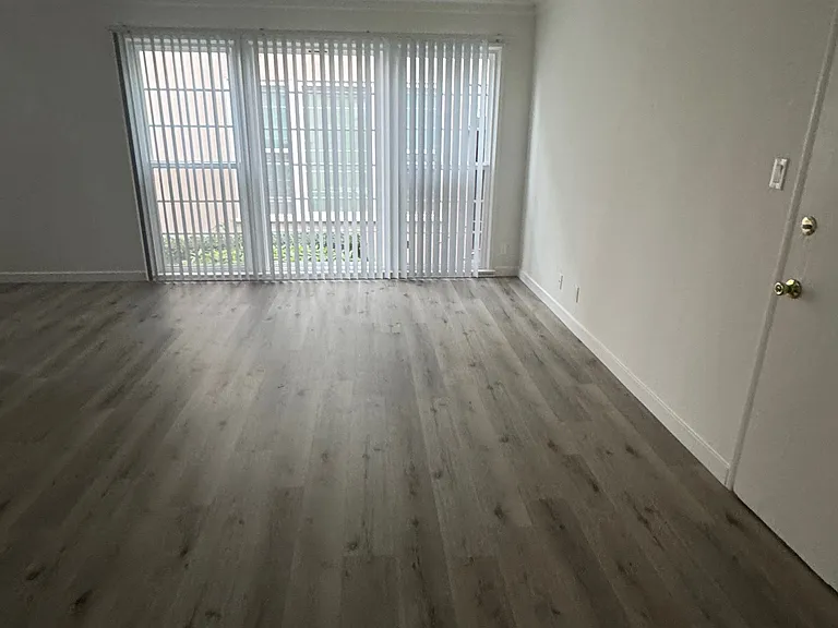 2305 S Halm Ave #1 — Photo 11