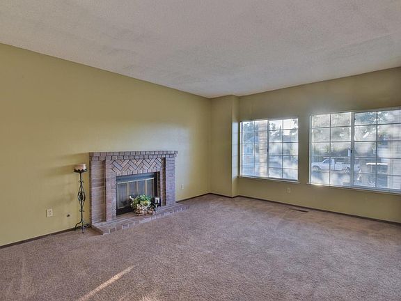 5th image of 3110 Heritage Valley Dr