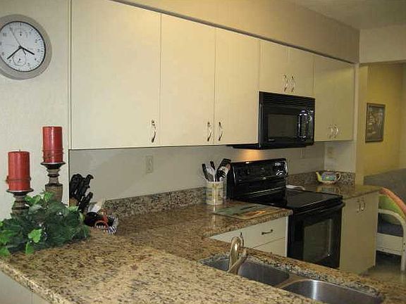 3rd image of 6001 Bahia Del Mar Cir APT 427