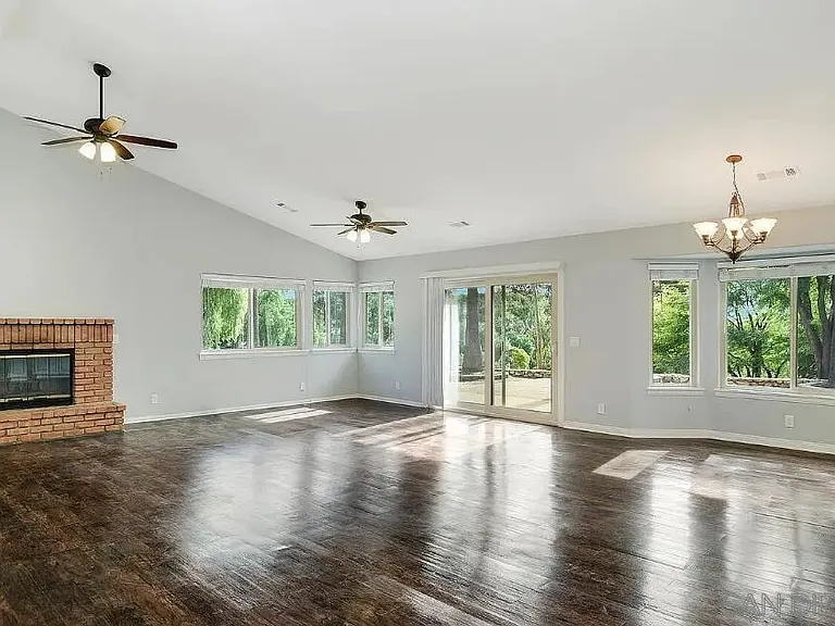 14525 Millards Rd — Photo 10
