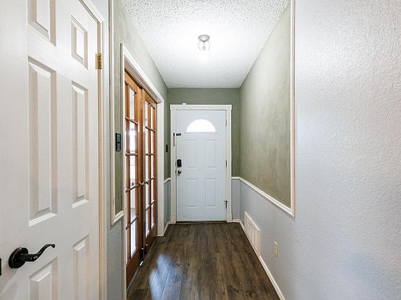4th image of 6103 9th Dr
